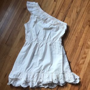 Cream colored one shoulder dress...Cute!